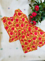 Load image into Gallery viewer, Marigold - Frill top & Shorts Set 6m - 1 yr