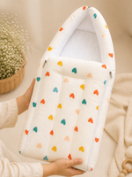 Load image into Gallery viewer, Muslin Carry Bed/Nest - Hearts