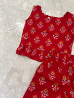 Load image into Gallery viewer, Red Rose - Frill top & Shorts Set 3 - 4yrs