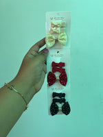 Load image into Gallery viewer, Small Bow Pins - NARUVE