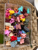 Load image into Gallery viewer, Small Matte Hair Claws