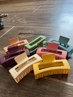 Load image into Gallery viewer, Box Matte Hair Claw