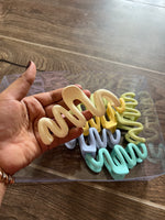 Load image into Gallery viewer, Zig Zag Hair Claw