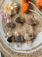 Load image into Gallery viewer, Heart Hair Claws