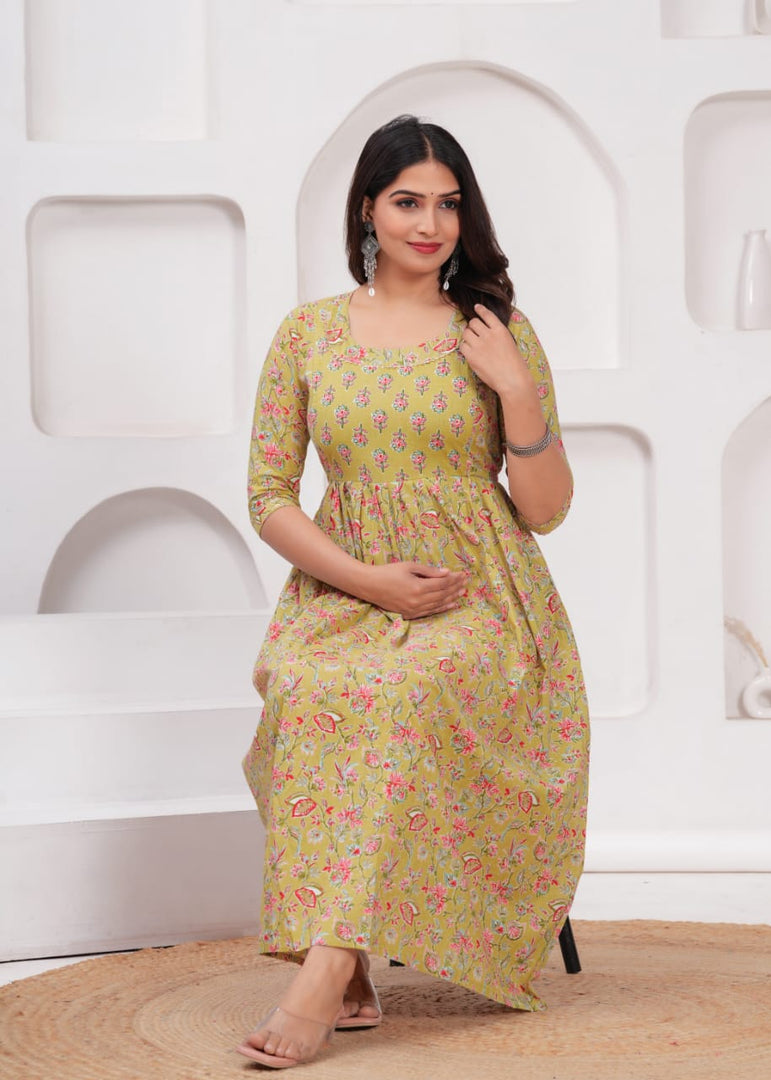 Mustard Bloom : Maternity Feeding Dress