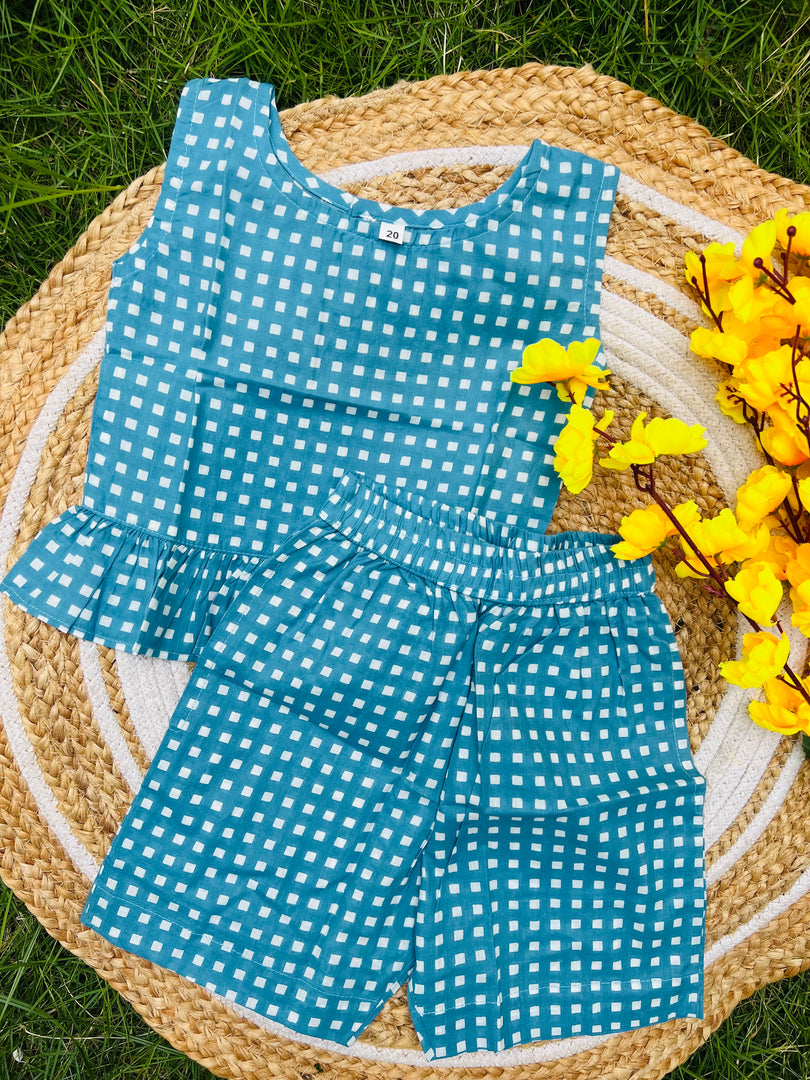 Infinity Square - Frill top & Shorts Set 3 - 4yrs