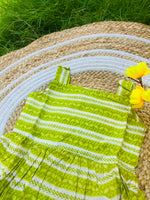 Load image into Gallery viewer, Rose Beauty - Cotton Frock 0 to 6m
