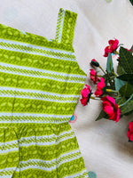 Load image into Gallery viewer, Parrot Bloom - Cotton Frock 0 to 6m
