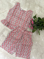Load image into Gallery viewer, Wavy Wave - Frill top &amp; Shorts Set 3 - 4yrs
