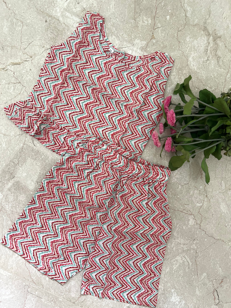 Wavy Wave - Frill top & Shorts Set 3 - 4yrs
