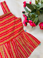 Load image into Gallery viewer, Wavy Wavy - Cotton Frock 0 to 6m

