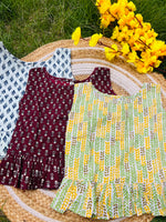 Load image into Gallery viewer, Frill tops 4 - 5yrs (pack of 3)
