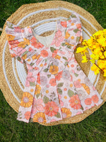 Load image into Gallery viewer, Hakoba Frill Sleeve Frock

