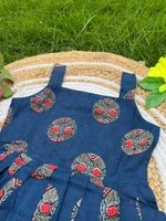 Load image into Gallery viewer, Round Delight - Cotton Frock 3 - 4 yrs
