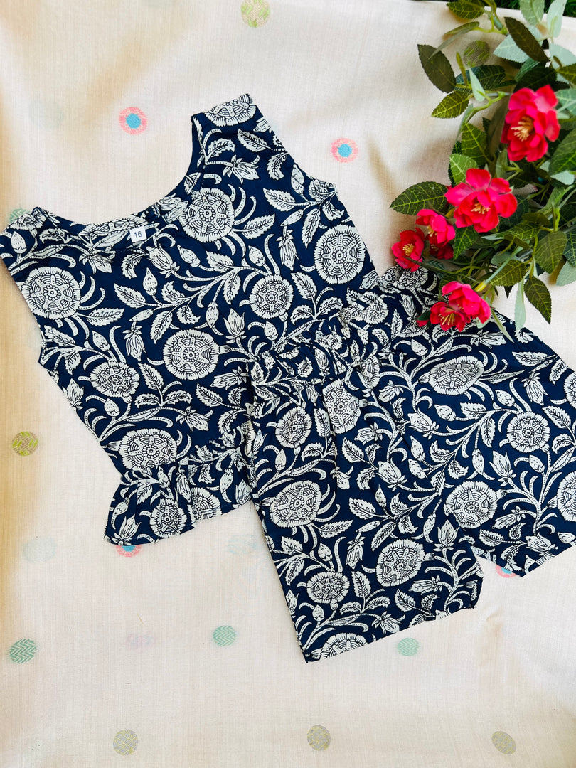 Navy Bliss - Frill top & Shorts Set 6m - 1 yr