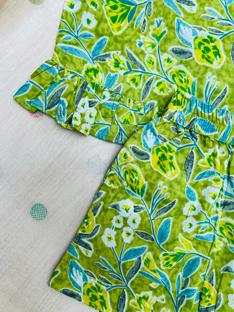 Green Lime - Frill top & Shorts Set 6m - 1 yr