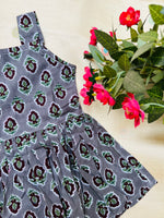 Load image into Gallery viewer, Bud Blossom - Cotton Frock 6m to 1 Yr
