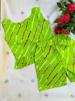 Load image into Gallery viewer, Bright Day - Frill top &amp; Shorts Set 2 - 3yrs

