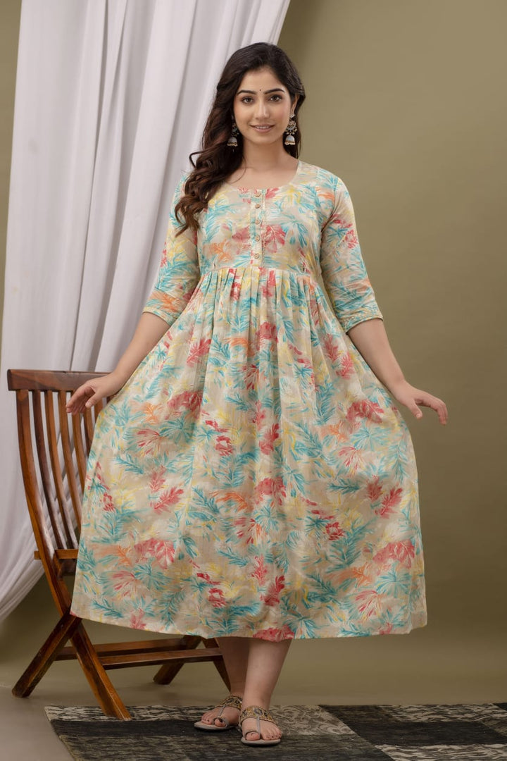 Skyline : Maternity Feeding Dress