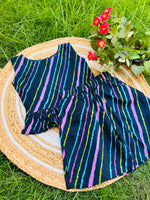 Load image into Gallery viewer, Happy Day - Frill top &amp; Shorts Set 4 - 5yrs

