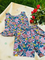 Load image into Gallery viewer, Full Bloom - Frill top &amp; Shorts Set 1 - 2yrs
