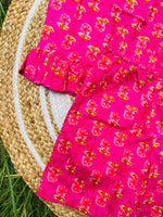 Load image into Gallery viewer, Yell Love - Frill top &amp; Shorts Set 4 - 5yrs
