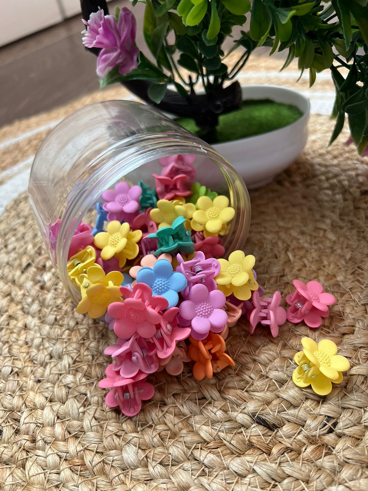 Mini Multicolor Flower Clips - 50 pieces