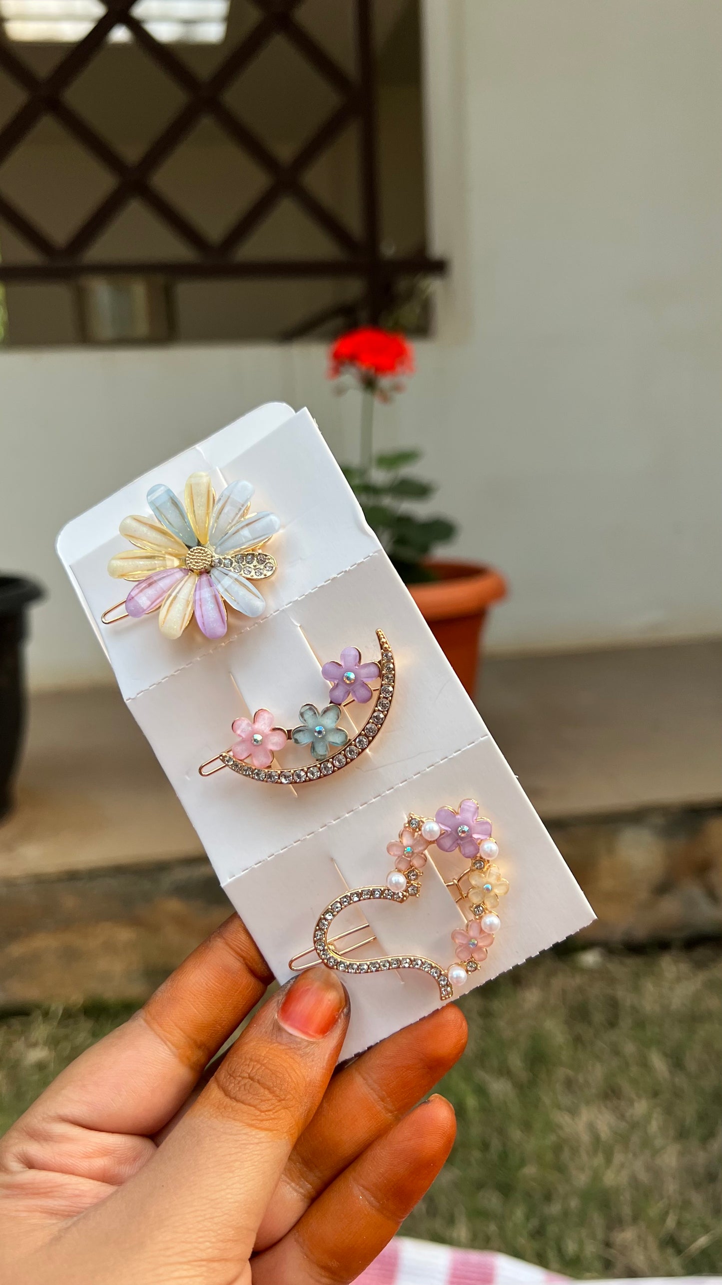 Trendy Stones Hair Pins - NARUVE