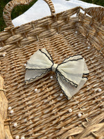 Load image into Gallery viewer, Hair Bows - NARUVE
