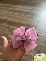 Load image into Gallery viewer, Sunshine Hair Bow
