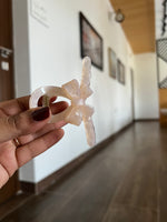 Load image into Gallery viewer, Bow Hair Claws
