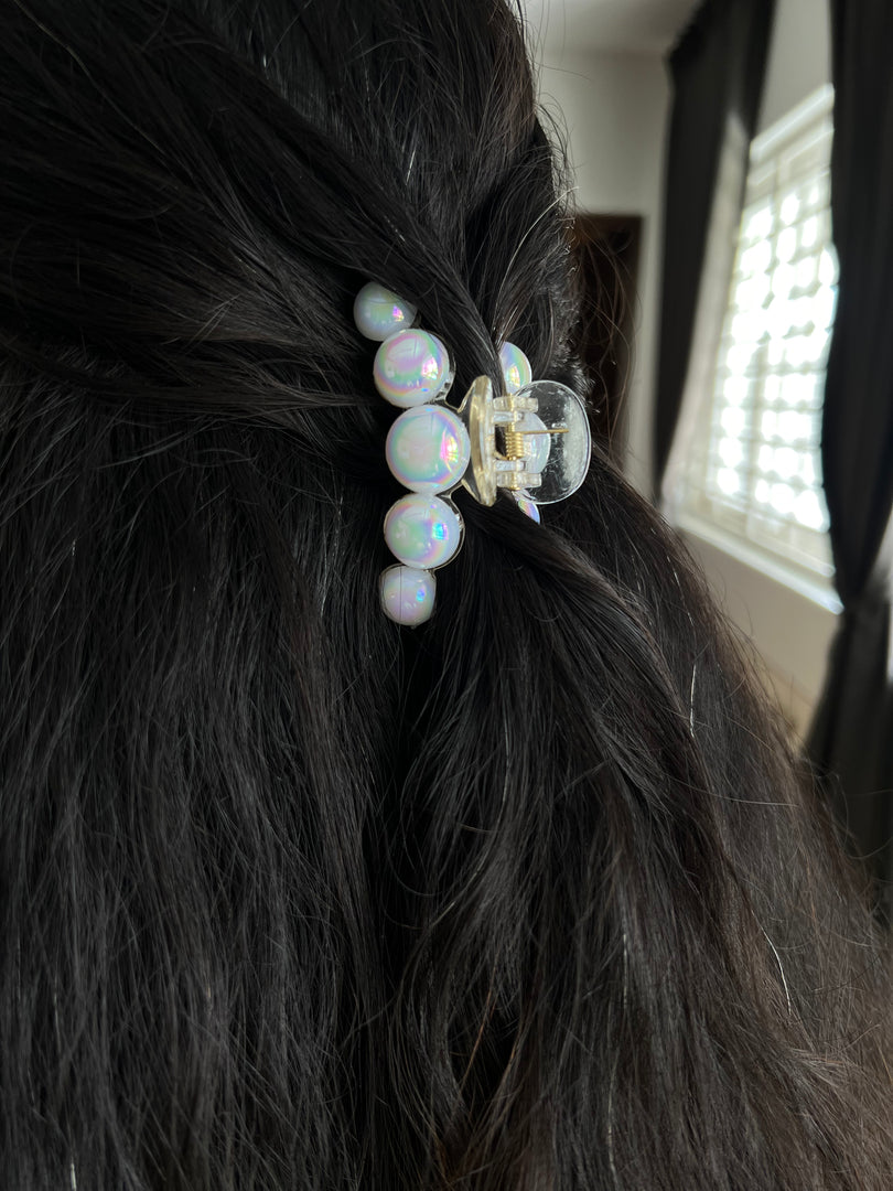 Pearl Hair Claw