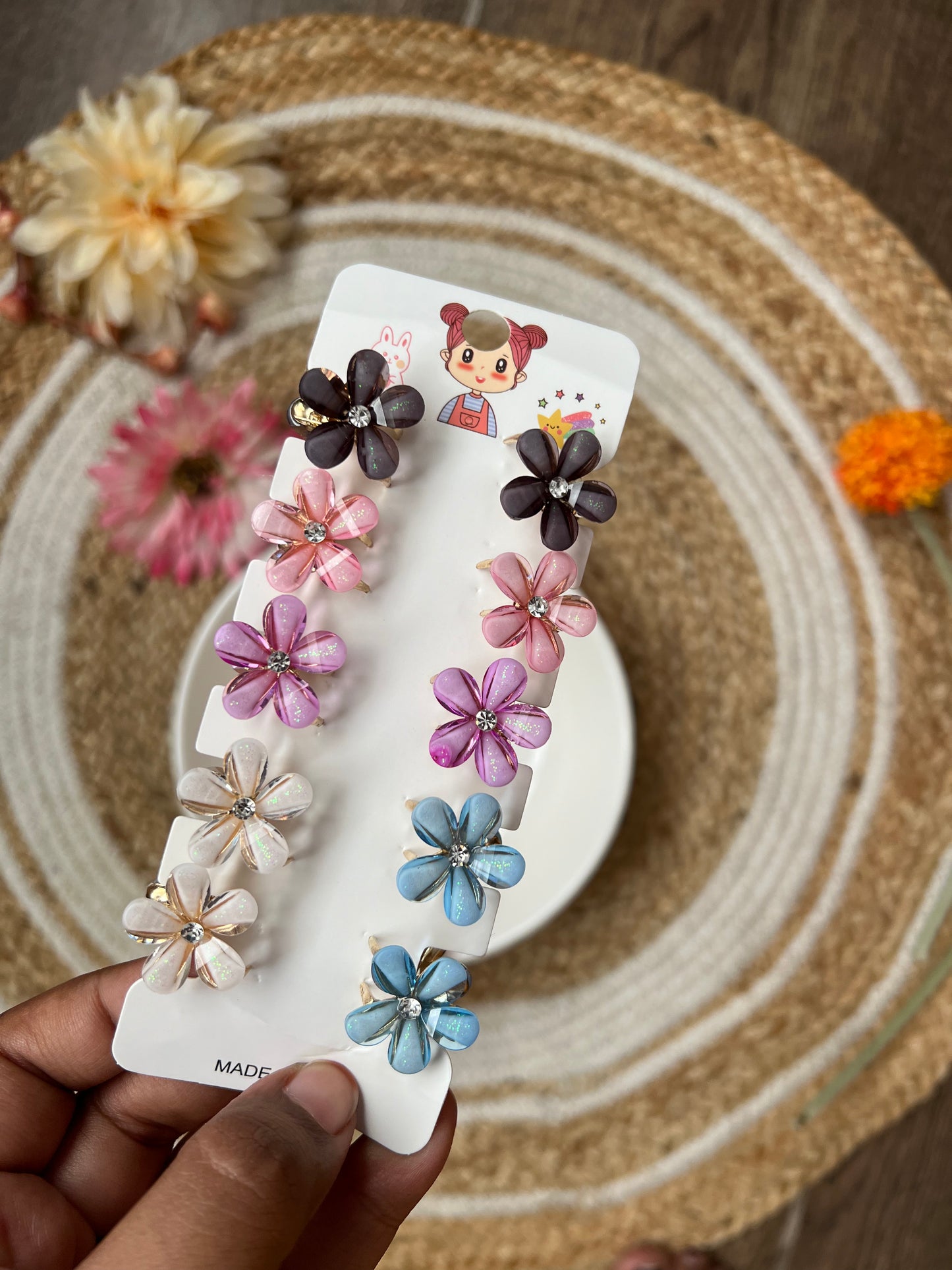 Mini Metal Flower Hair Claws