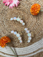 Load image into Gallery viewer, Pearl Hair Claw

