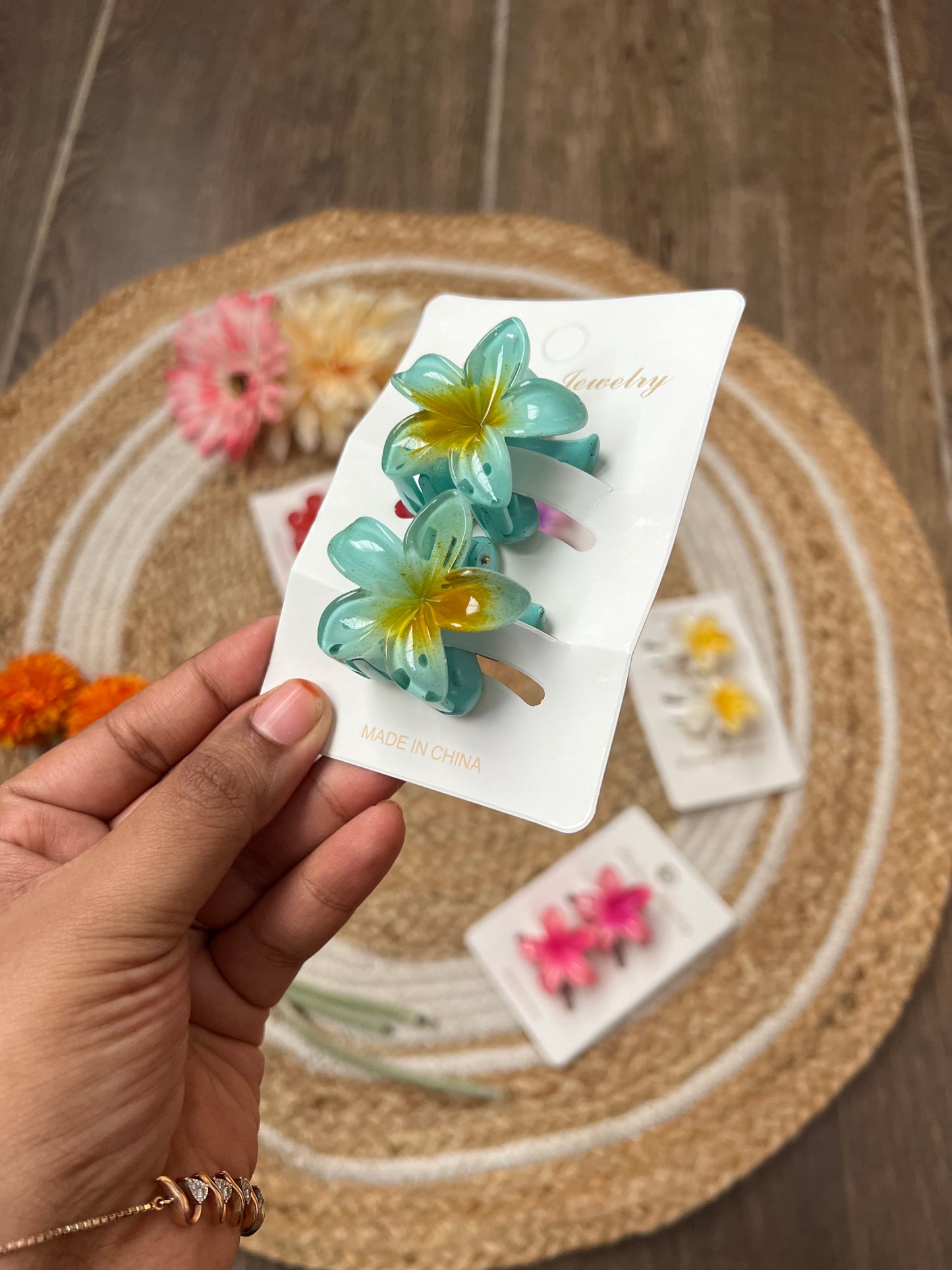 Realistic Small Flower Hair Claws