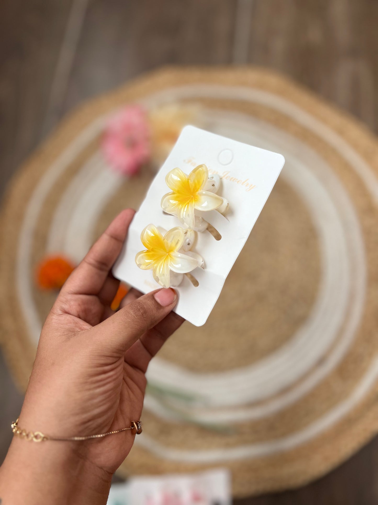 Realistic Small Flower Hair Claws