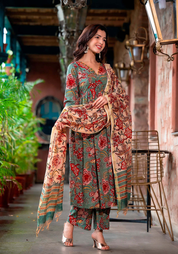 Soft Cotton Kurta Set: Magnolia