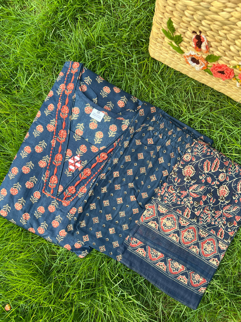 Soft Cotton Kurta Set: Celestial Bloom