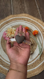 Load and play video in Gallery viewer, Heart Hair Claws
