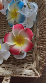 Load and play video in Gallery viewer, Realistic Flower Hair Claw
